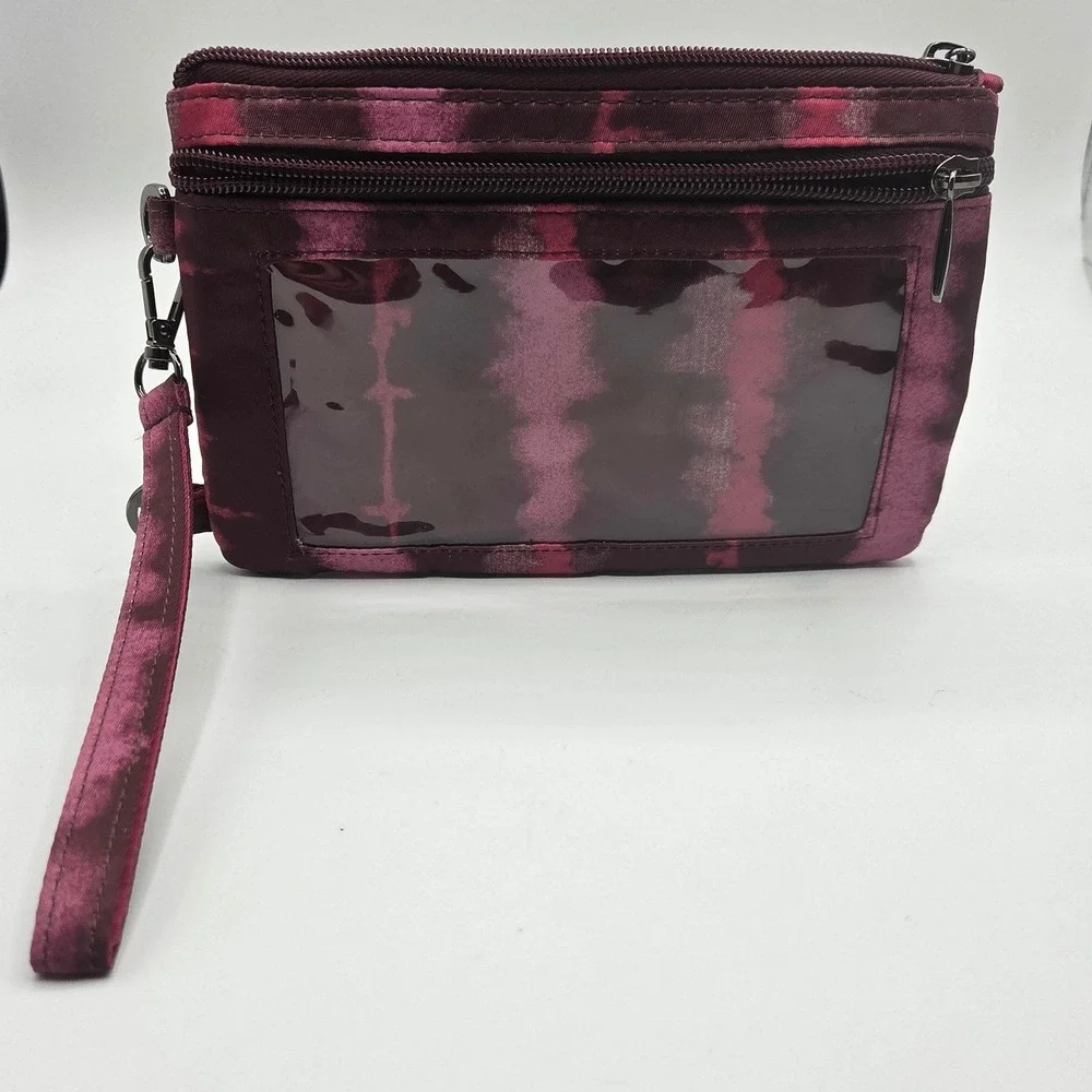 Lug Peekaboo Cosmetic Travel Pouch Wristlet Burgundy Pink Tie Dye Quilted‎